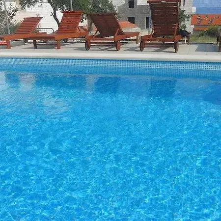 Bolotel Family & Apartamento Bol