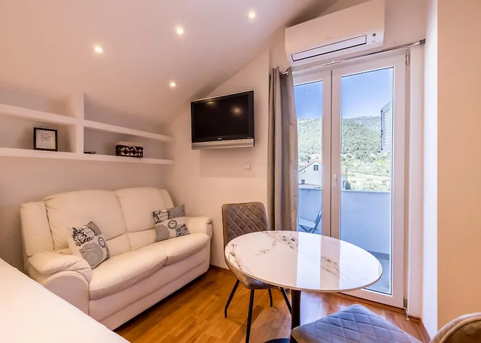 Bolotel Family & 아파트 *