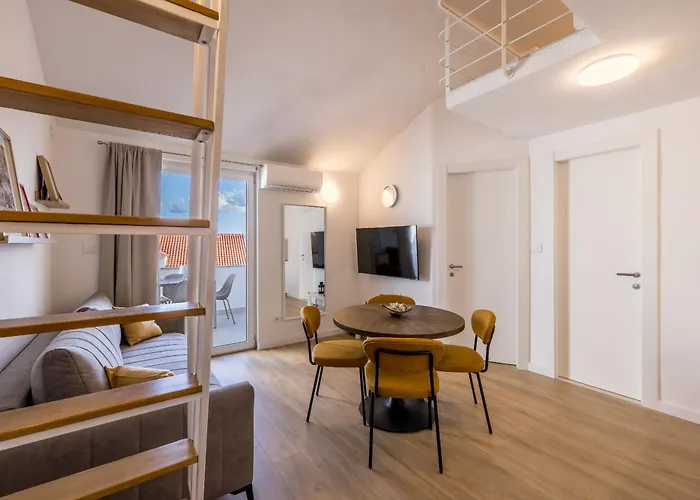 아파트 Bolotel Family &