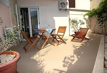 아파트 Bolotel Family & 볼