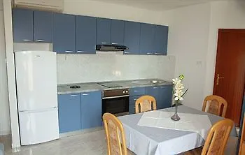 Bolotel Family & * 볼