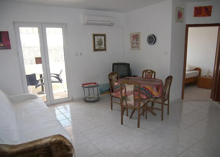 아파트 Bolotel Family & 볼