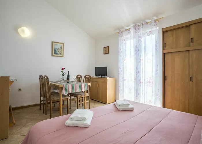 Bolotel Family & 아파트 *