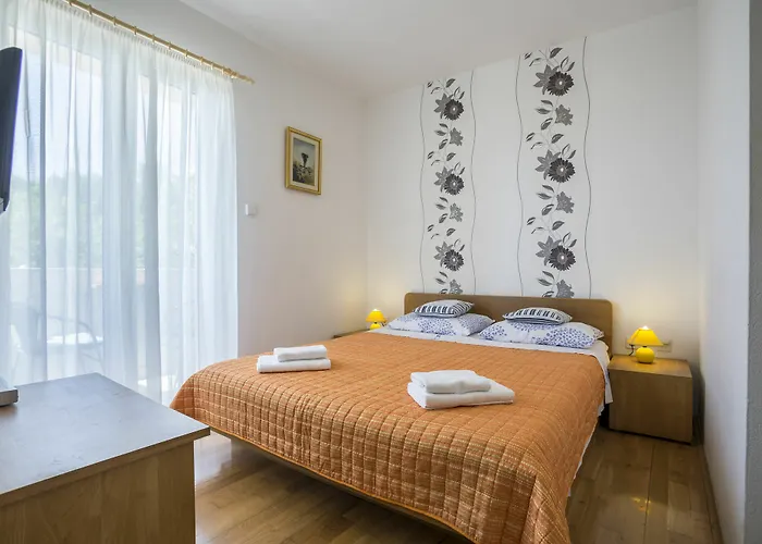 Bolotel Family & * 볼