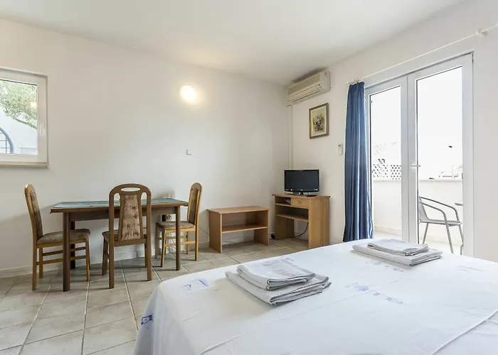 아파트 Bolotel Family & 볼