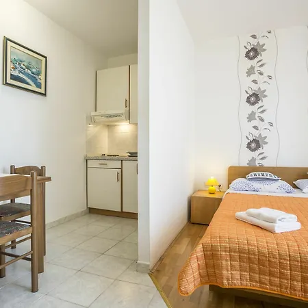 Bolotel Family & Apartment *